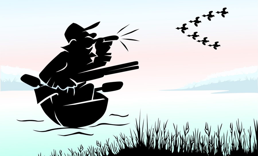 Jäger in einem Boot lockt fliegende Enten an