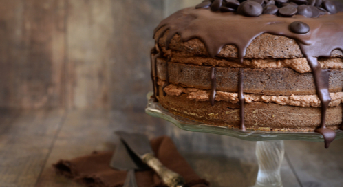 チョコレートのレイヤーケーキ