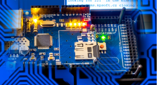 Embedded System mit analogen und digitalen Komponenten