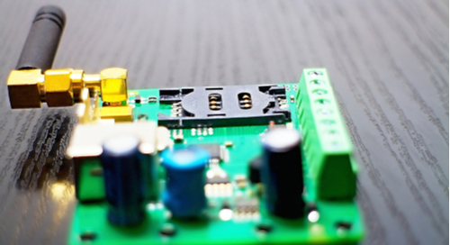 Diseño RF embebido: Antenas de chip de cerámica frente a las antenas integradas en el PCB