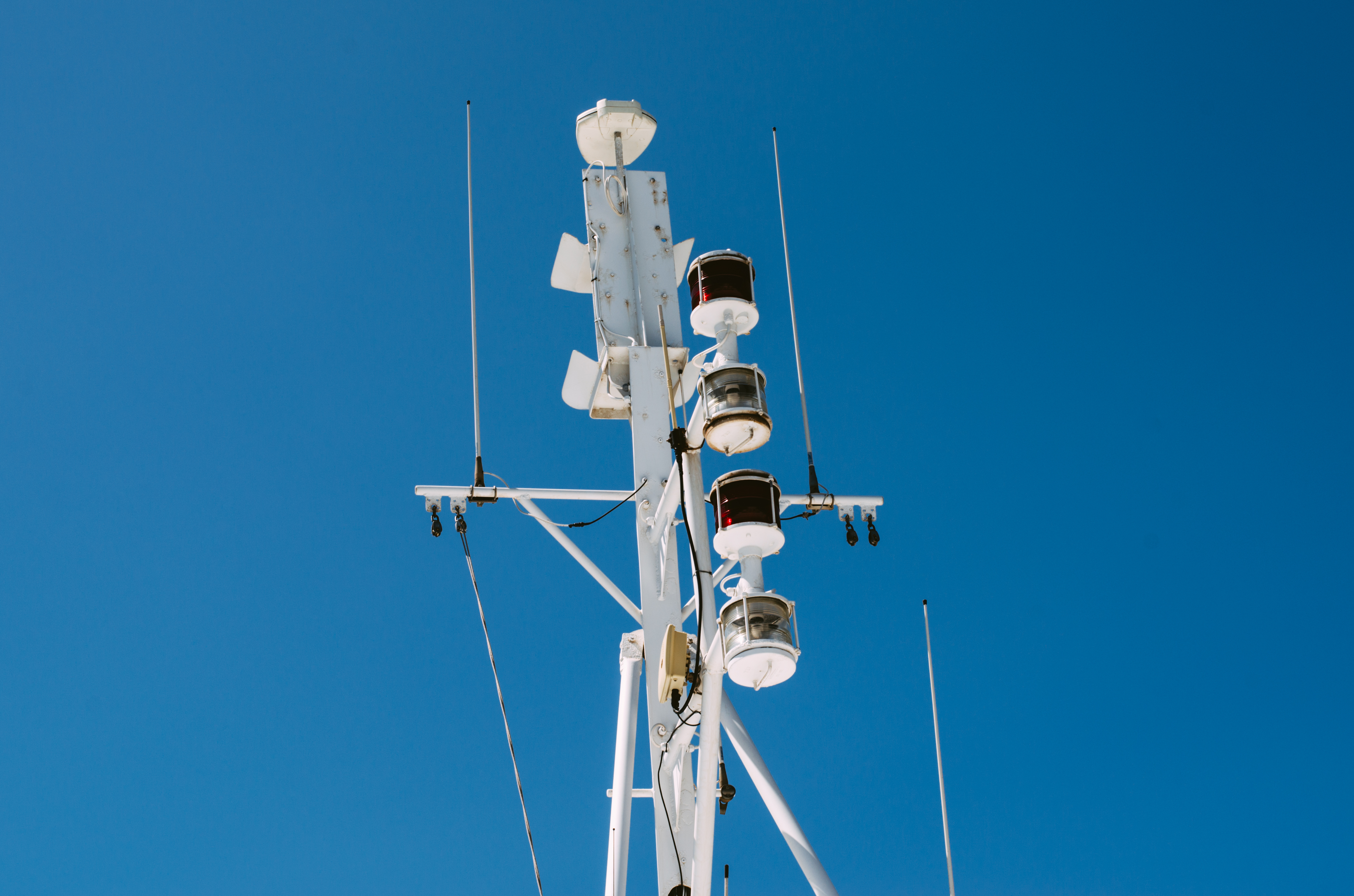 Loran-C antenna alternatives to GPS
